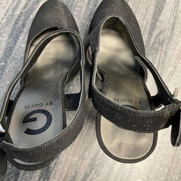 Guess Heels - Picture 9 of 12